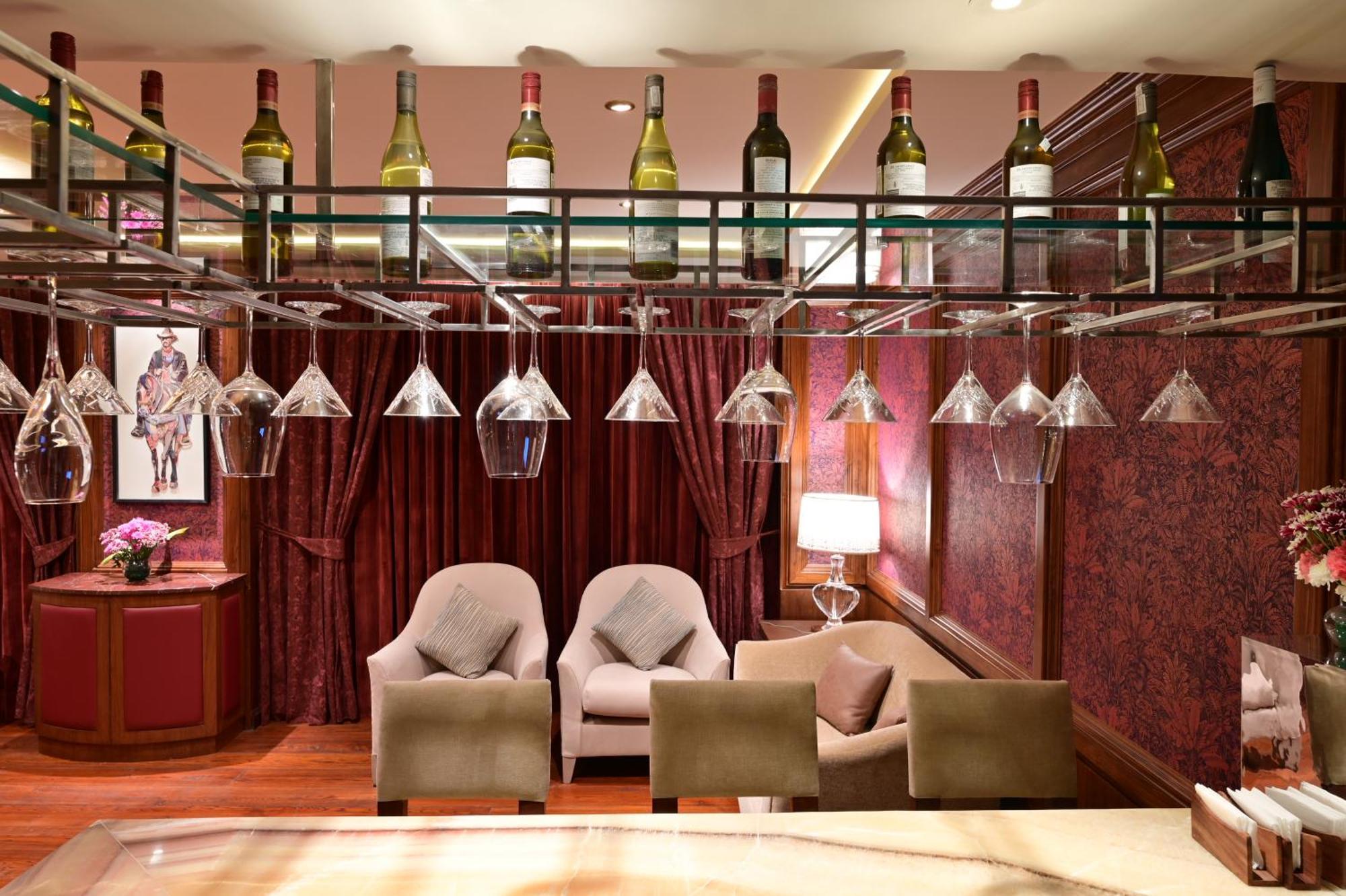 Clarens Hotel Gurgaon Extérieur photo