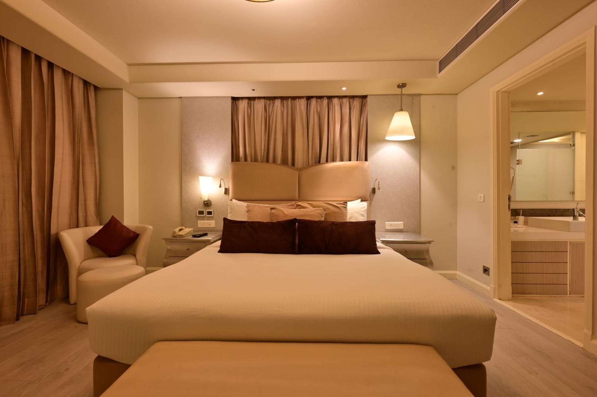 Clarens Hotel Gurgaon Extérieur photo