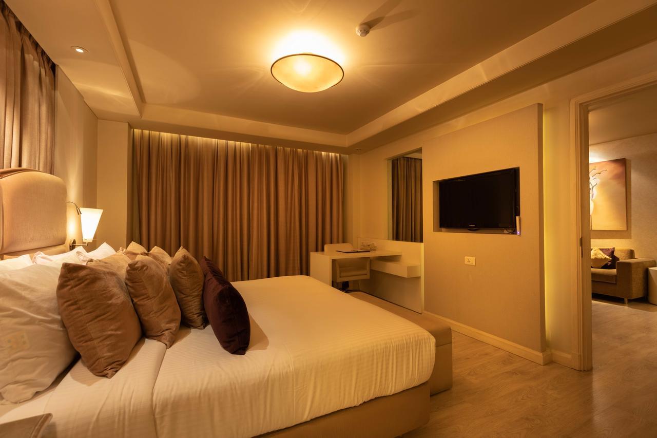 Clarens Hotel Gurgaon Extérieur photo