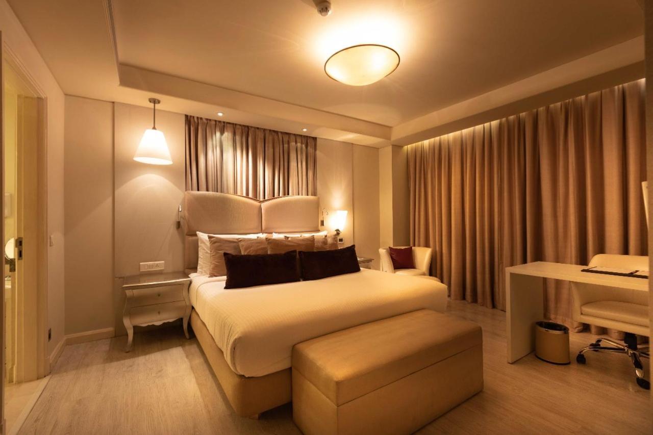 Clarens Hotel Gurgaon Extérieur photo